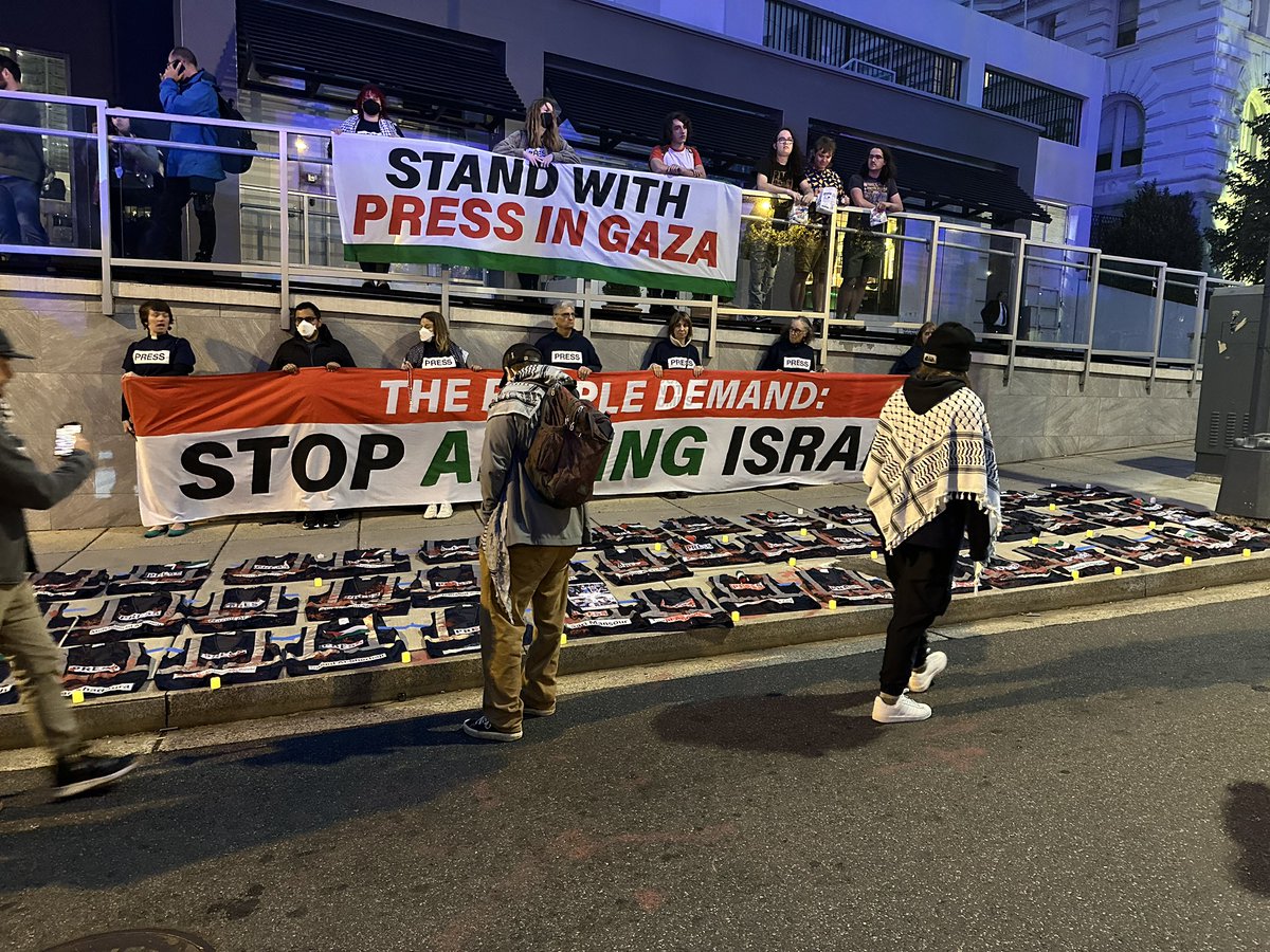 m_haskell_h's tweet image. A few snaps from the protest outside the White House Correspondents Dinner #whca #whcd @get_altText