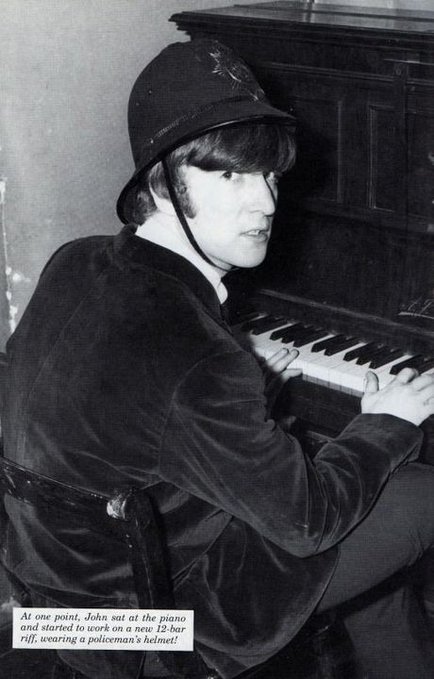 John Lennon The #Beatles via @lennonish