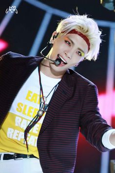 hourlyjonghyun tweet picture