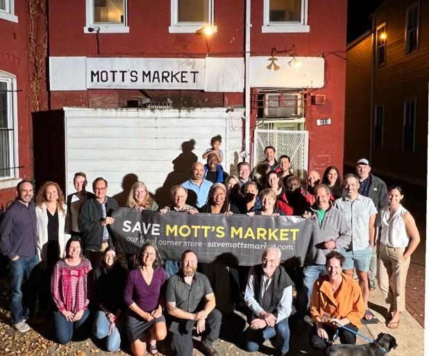 Work on @mottsmarket is nearly complete. Buy a brick to get the reopening, slated for this summer, over the finish line. Commemorate a loved one! Your family! An organization or business! But do it by April 30: Buy A Brick to Help Finish Mott’s Market hillrag.com/2024/04/22/buy…