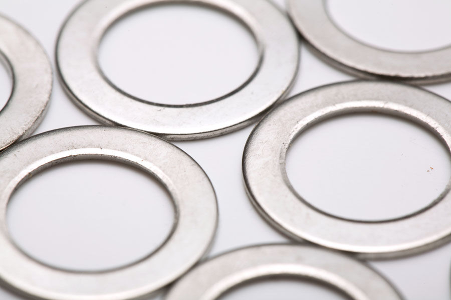 Custom solutions for unique challenges! 

Stephens Gaskets specialises in creating bespoke shim washers.

Read our blog to see how we innovate for precision and quality across industries: stephensgaskets.co.uk/bespoke-shim-w…

#CustomEngineering #StephensGaskets #ShimWashers #IndustryBlogs