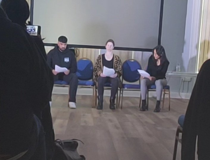 copywriterLaura's tweet photo. Last night I saw three actors bring to life an excerpt of my debut play 'I Blame The Parents' Thank you @graemethompson_ @KE_Wright1 of @Freedom_Studios and thank you @shebz_m @SoniaWrightson  and @CarolynEden for bringing my piece to life - amazing actors!
✌🏻❤️ https://t.co/aoO53kFAw3