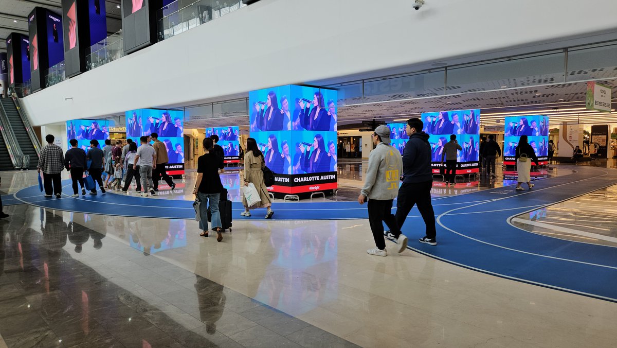 STARLIGHT_ASIAN's tweet photo. ✨STARLIGHTAWARDS

🏆2024 The Most Anticipated Thai Artists

🥇No.1 Charlotte Austin

📍Seoul, South Korea COEX Mall Column Screen
📅April 26-April 28 (06:00-24:00)

❤️Currently, during the duration of the support project, fans can check in at the scene~

#CharlotteAustin #STARLIGHTAWARDS #STARLIGHT2024XCharlotteAustin
@itscharlotty