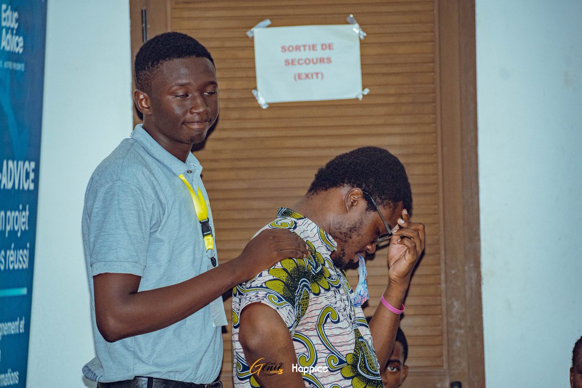 C_Du_Genie's tweet photo. Q: Qu'est-ce qui peut être gospel, fracas ou encore "genie-al" ?

R : Goumin ? 

💁🏾‍♂️ : Accordé...10 points

#CDuGenie #CultureGenerale #Togo https://t.co/SZlmq7tYe4