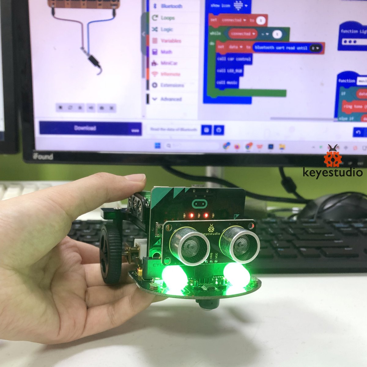 🔓Unlock #keyestudio 🐞 🤖If you’re looking for something fun,you’ve gotta check out the Micro:bit Smart Robot Car. It’s cute, easy, and a ton of fun. Seriously cool 🚗🚀 #microbit #diy #kit #diyproject #coding #maker #stem #EDU #technology #electronics #teacher #Python #Robot