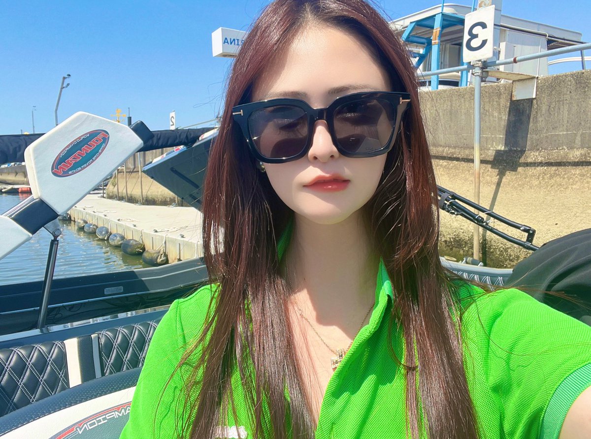 rin_sakazuki's tweet image. 本日も最&amp;amp;高でした⛲️

夏を愛する

#海の女
#パワーボート
#powerboat
#powerboatfoutain