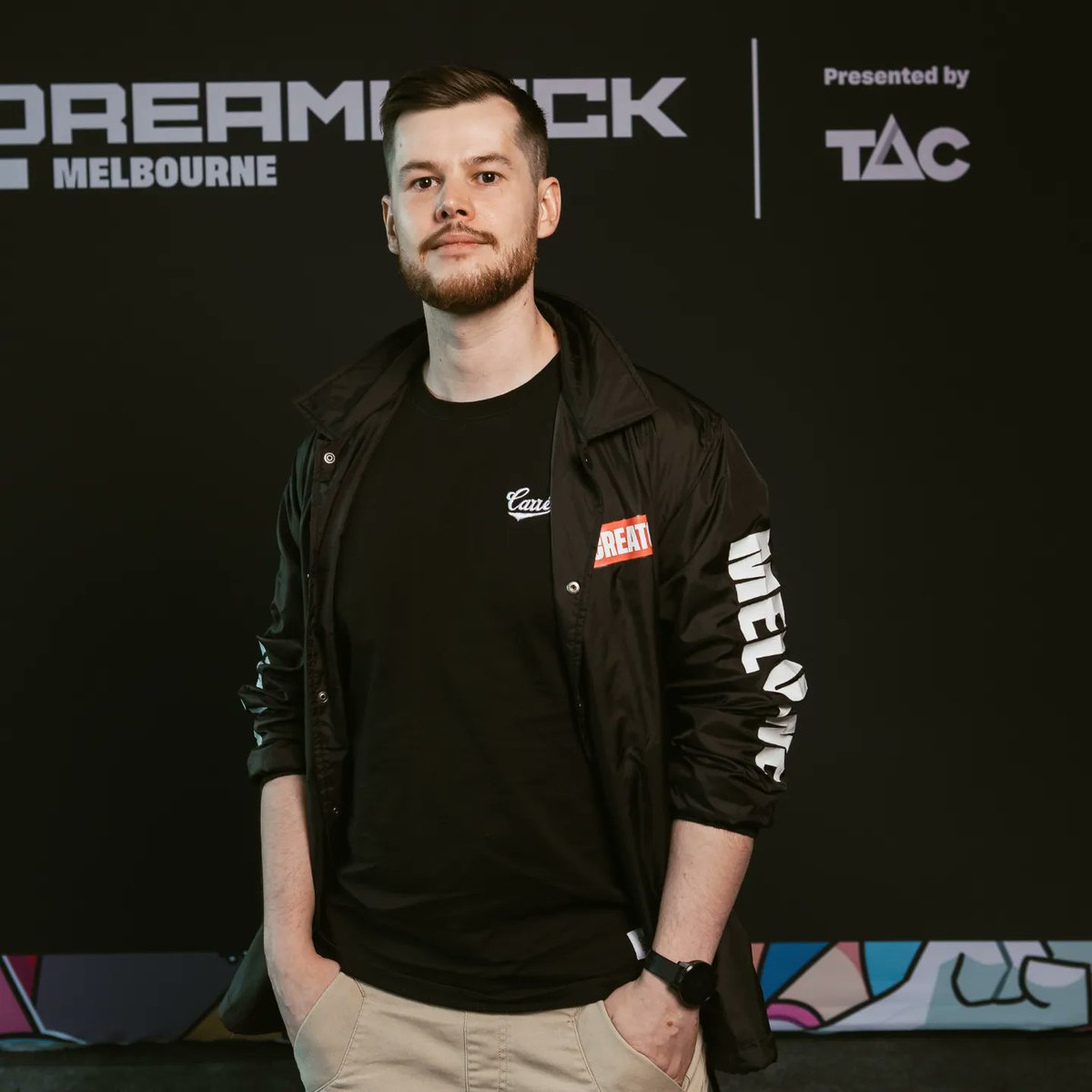 NorZZaTV's tweet photo. Never been to #DreamHack before. But so glad I went!
The panels, main stage events and especially the Artist Alley was great!
See you next year @DreamHackAU
#dreamhackmelbourne #dreamhack2024 https://t.co/dsIcDw6Qbm