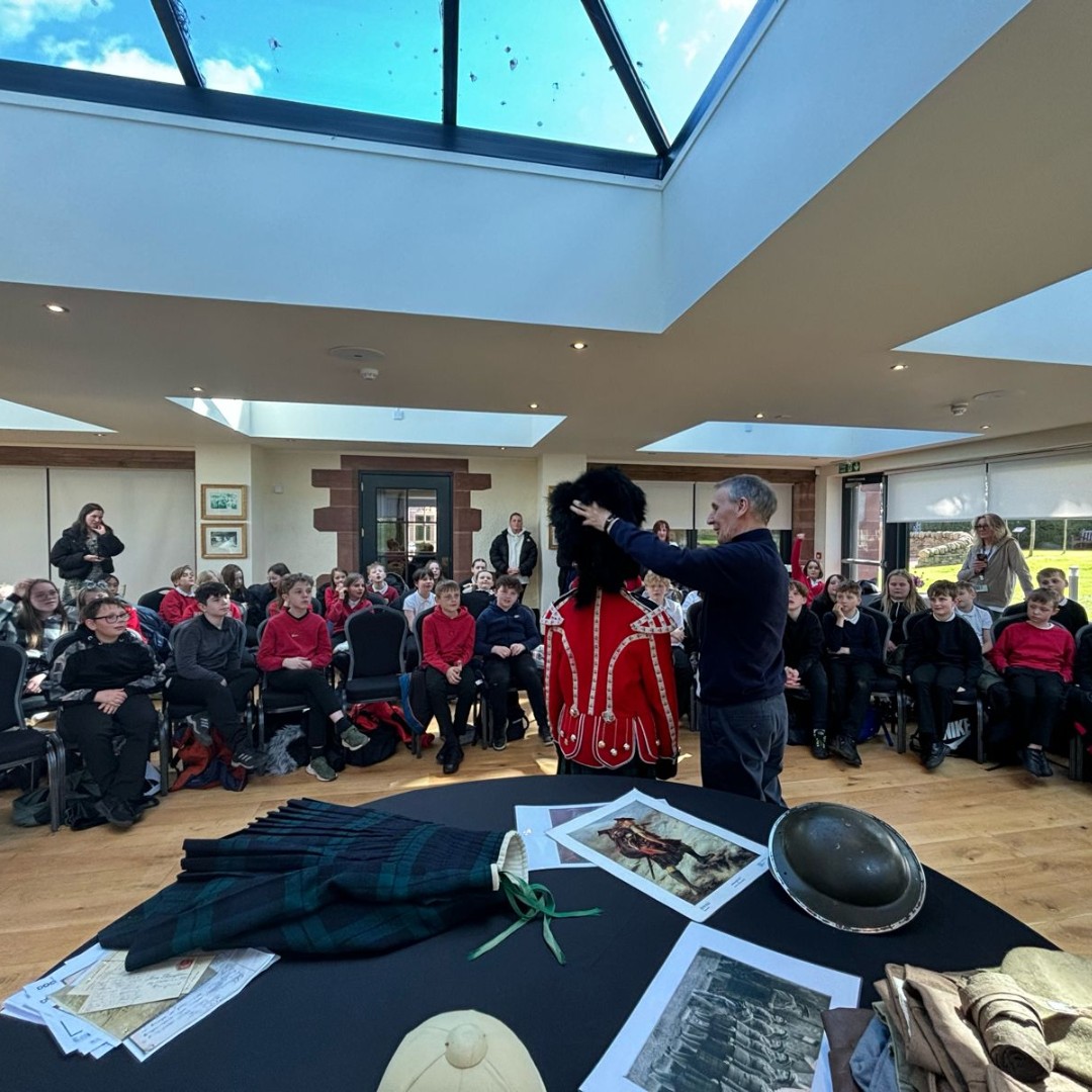 We welcomed students from Warddykes Primary School to Balhousie Castle. They learned about the evolution of The Black Watch uniform, the history & impact of the British Army, analysed primary sources & handled objects from soldiers of The Black Watch in #WW1 #Education #History