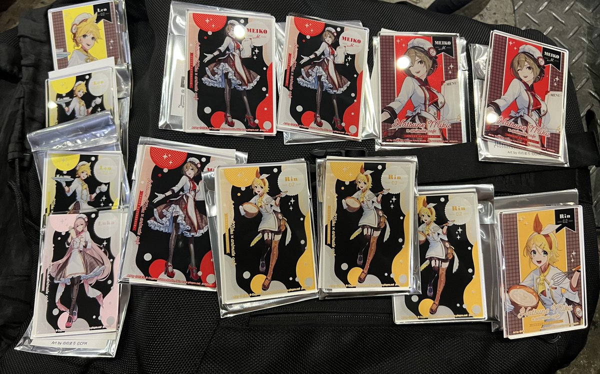 ddddd264791's tweet photo. 【交換】ニコ超 ニコニコ超会議 アニメイトカフェ アニカフェ アクリルカード

譲
MEIKO 鏡音レン 鏡音リン 巡音ルカ
       
求

アクカ ミク

現地・都内手渡しまたは郵送 https://t.co/00cD4Koe4L