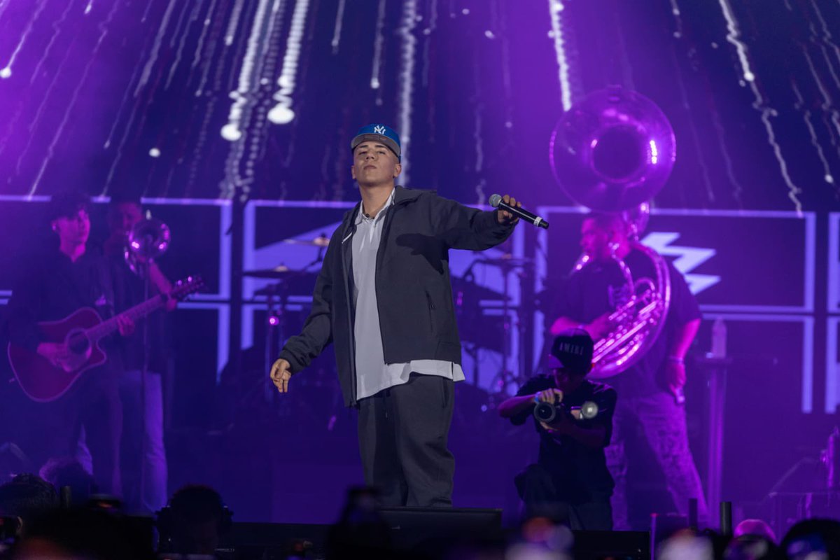 ToyotaArena's tweet photo. Amazing night with #marcamp #gabitoballesteros #chinopacas and special guest #beckyg! 🎤✨
📷: Carla Lopez
#toyotaarena #ontariocalifornia https://t.co/2AGQFeY8Yj