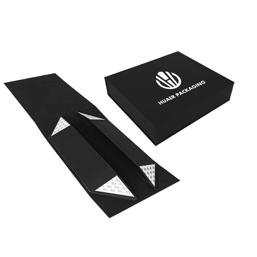 Elevate your gift game with our Large Magnetic Closure Box! 🎁✨ Crafted from recyclable paperboard and featuring a stylish magnetic foldable design, it's perfect for clothing and more. Impress with sustainability and style! #GiftBox #SustainablePackaging