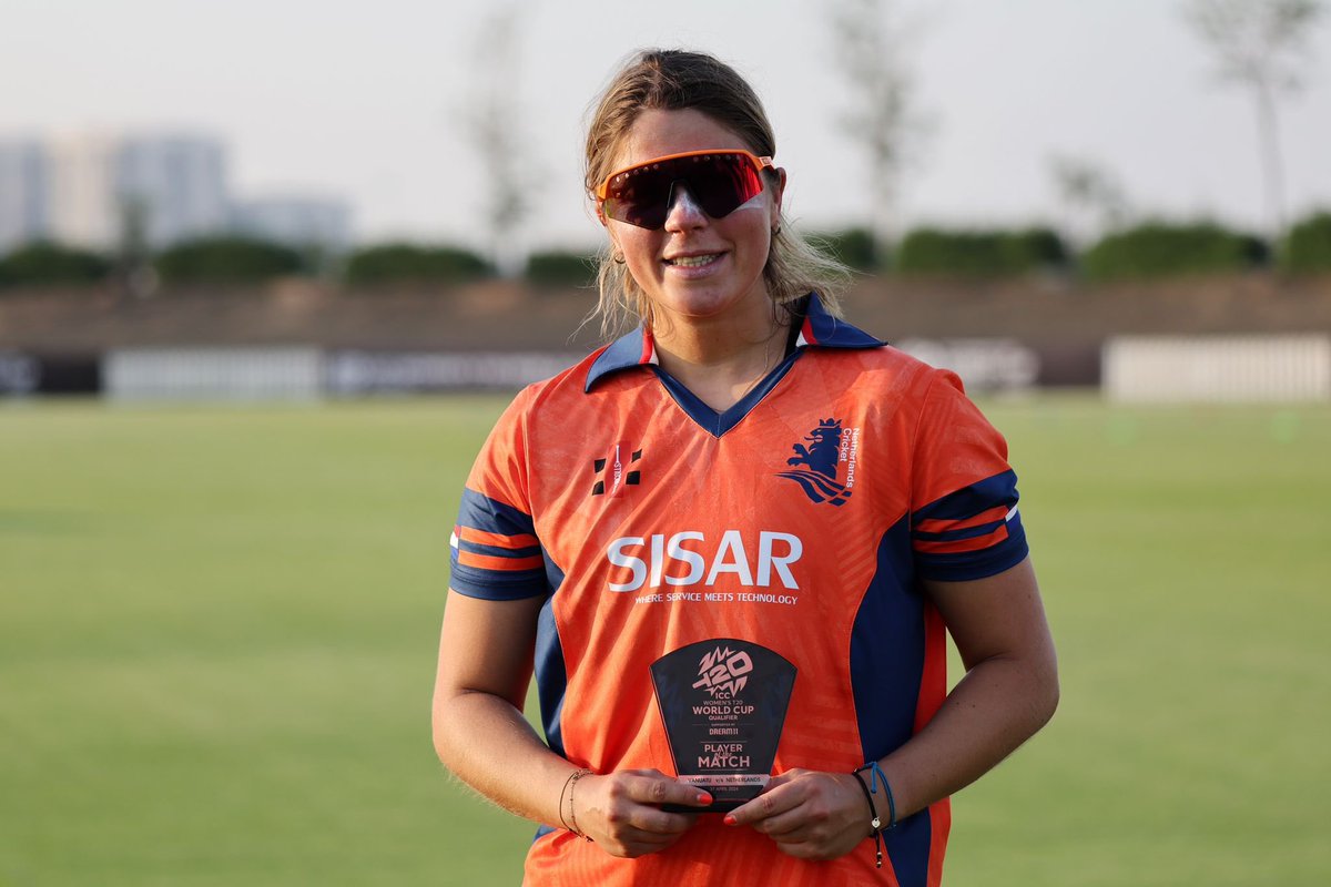 Player of the match for our @sterdester 😍 

Sterre scored 70 off 51 balls to help @KNCBcricket secure a win yesterday 👏 

#TheNorthernWay💎