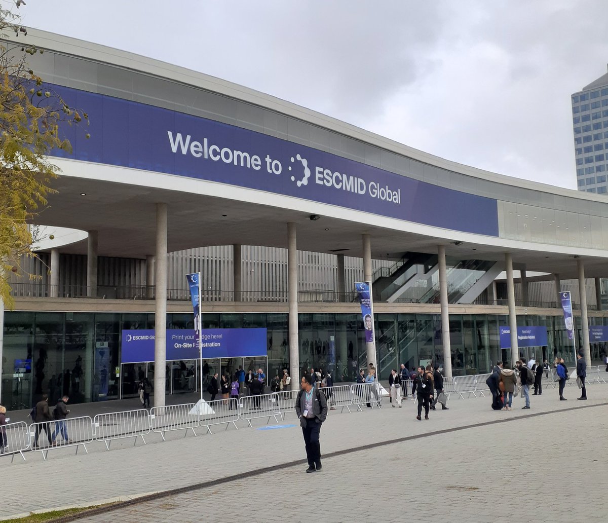 WillCuningham's tweet photo. A great first day at #ECCMID24 yesterday! Today some of the @AMR_CNPI #ADILA work is on show in the 12pm poster session (Shrey Mathur P2646, Aislinn Cook P2664, Nam Nguyen Vinh P2739), as well as talks by Aislinn in Arena 3 at 415pm and Mike Thorn in Hall D at 530pm https://t.co/SrJtL7uPZp