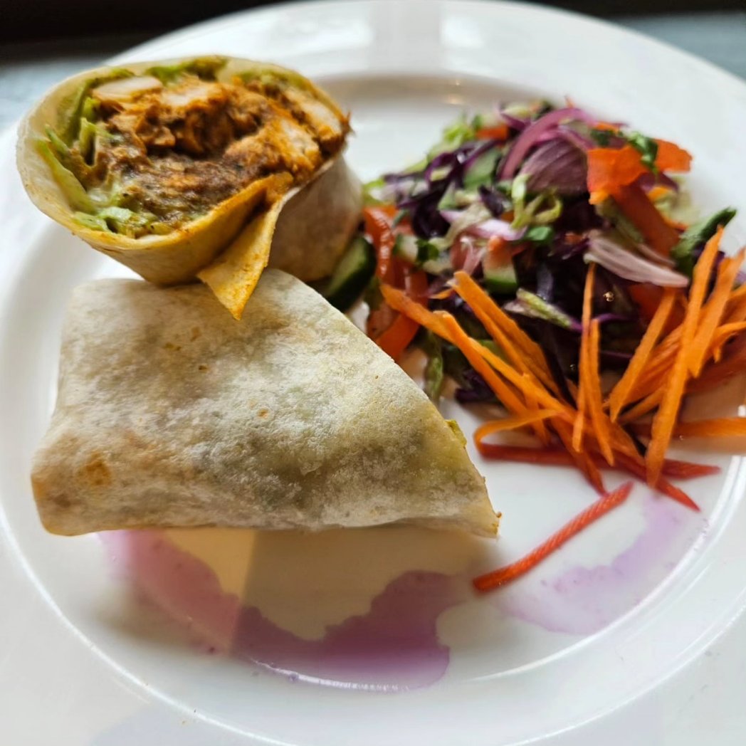 Oitijjo's tweet photo. So much to do today in E1 - @OpenCityDocs #bricklanejazzfestival
Alongside all of that, you have the menu from #OITIJJOKitchen at Rich Mix. Visit us for a quick snack - #masalaokrafries , #chickentikkawrap or a freshly made #schoolcake. Sunday, 3-9pm.
Photo #sarahainsley https://t.co/a3QcpfzNdG