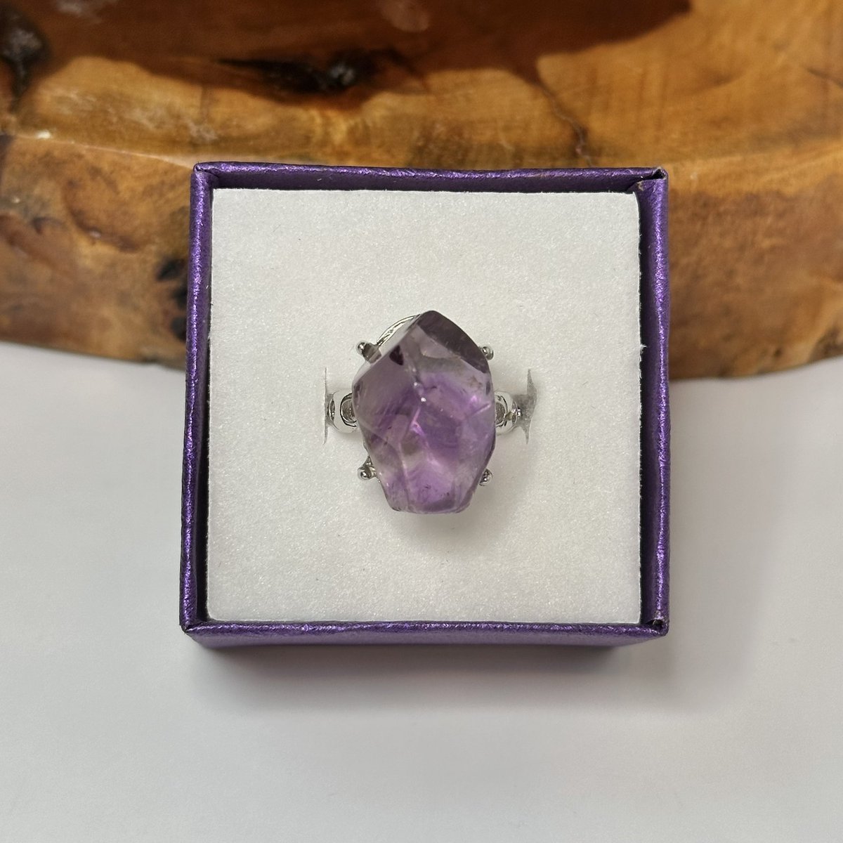 Ametrine Ring 💜✨

This stone is a combination of Amethyst and Citrine. Ametrine brings a balance of both stones promoting optimism, abundance, and tranquility. 

#crystals #crystalhealing #crystal #gemstones #healing #crystallove #healingcrystals #crystaljewelry