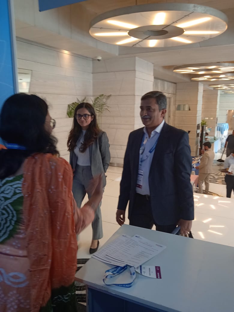 NHA team participated at @WomenHealth_Ind 2024 to create awareness on digital health solutions under #ABDM & various components for healthcare providers. Keen visitors discussed benefits of ABHA for personal medical records management, downloaded the app & the linking process.