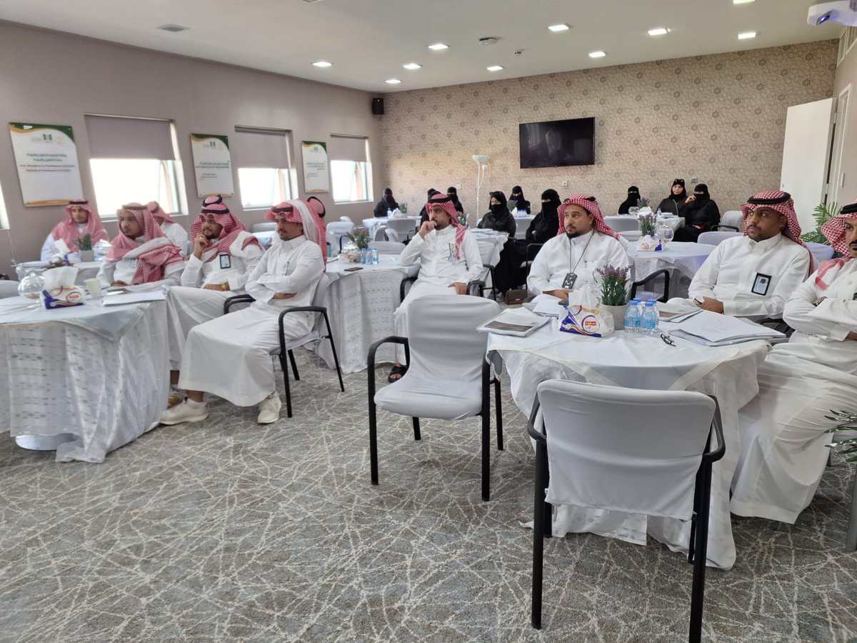 event_ut's tweet photo. انطلق صباح اليوم الأحد ١٩ / ١٠ / ١٤٤٥هـ، #البرنامج_التدريبي( قائد مطبقي أنظمة إدارة الجودة وفق المواصفة الدولية ISO 9001:2015)، والذي تم تنفيذه من قبل المركز السعودي للإعتماد،استهدف مجموعة من جهات الجامعة ضمن المرحلة الثانية لحصول كافة الجهات على إعتماد الآيزو. https://t.co/v1irTYRtGK