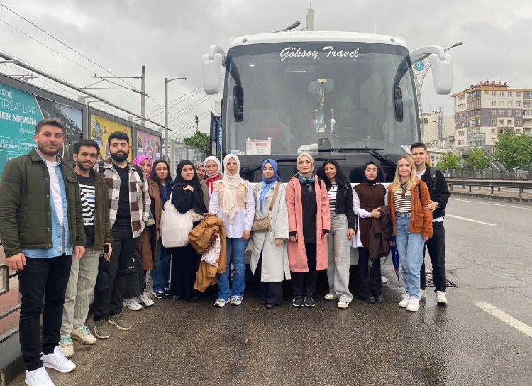 Mülakat yapılmadan KPSS puan üstünlüğüne göre atamalar yapılmalı. Hafta başında açıklanacak öğretmen atama takvimi ve kontenjanı öncesi mülakatsız atama için öğretmenler Ulus’ta toplanıyor. #Mülakatsız68BinÖğretmenUlusta