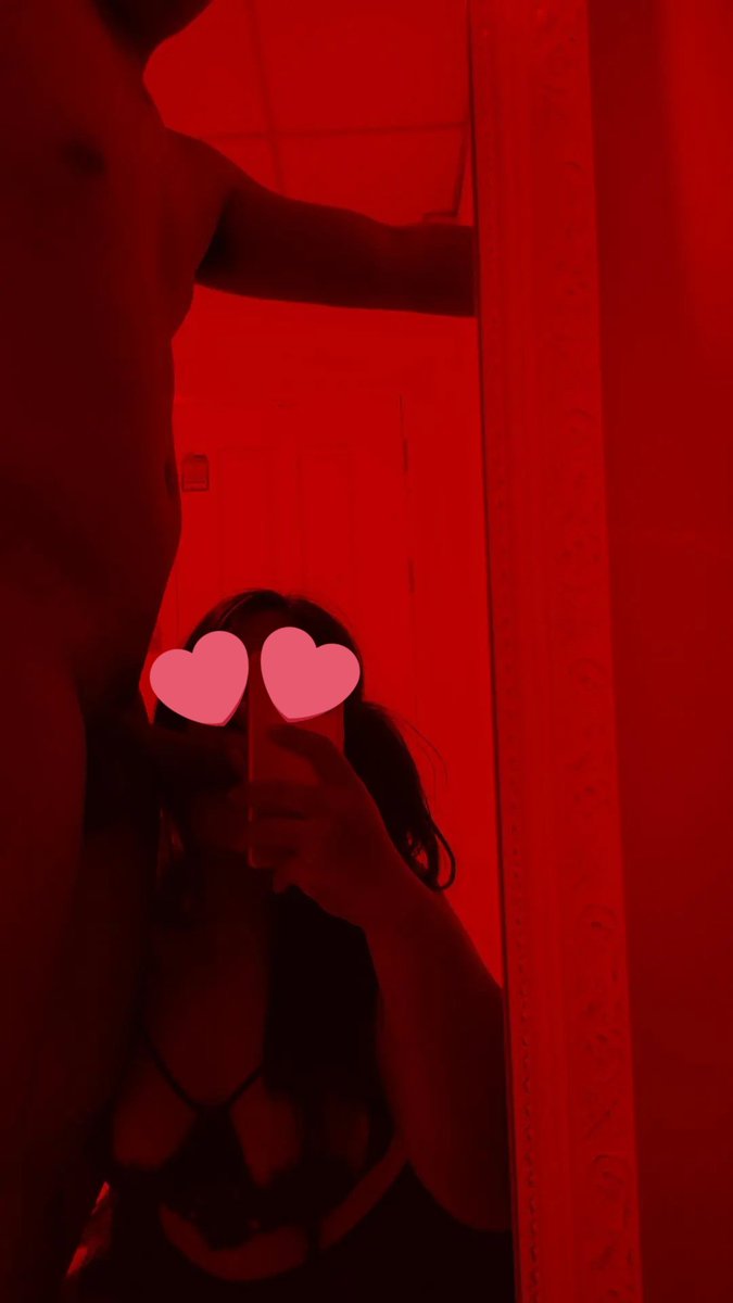 Alexandrazeza's tweet photo. 🍌💦😽 https://t.co/iCEwiptVwq