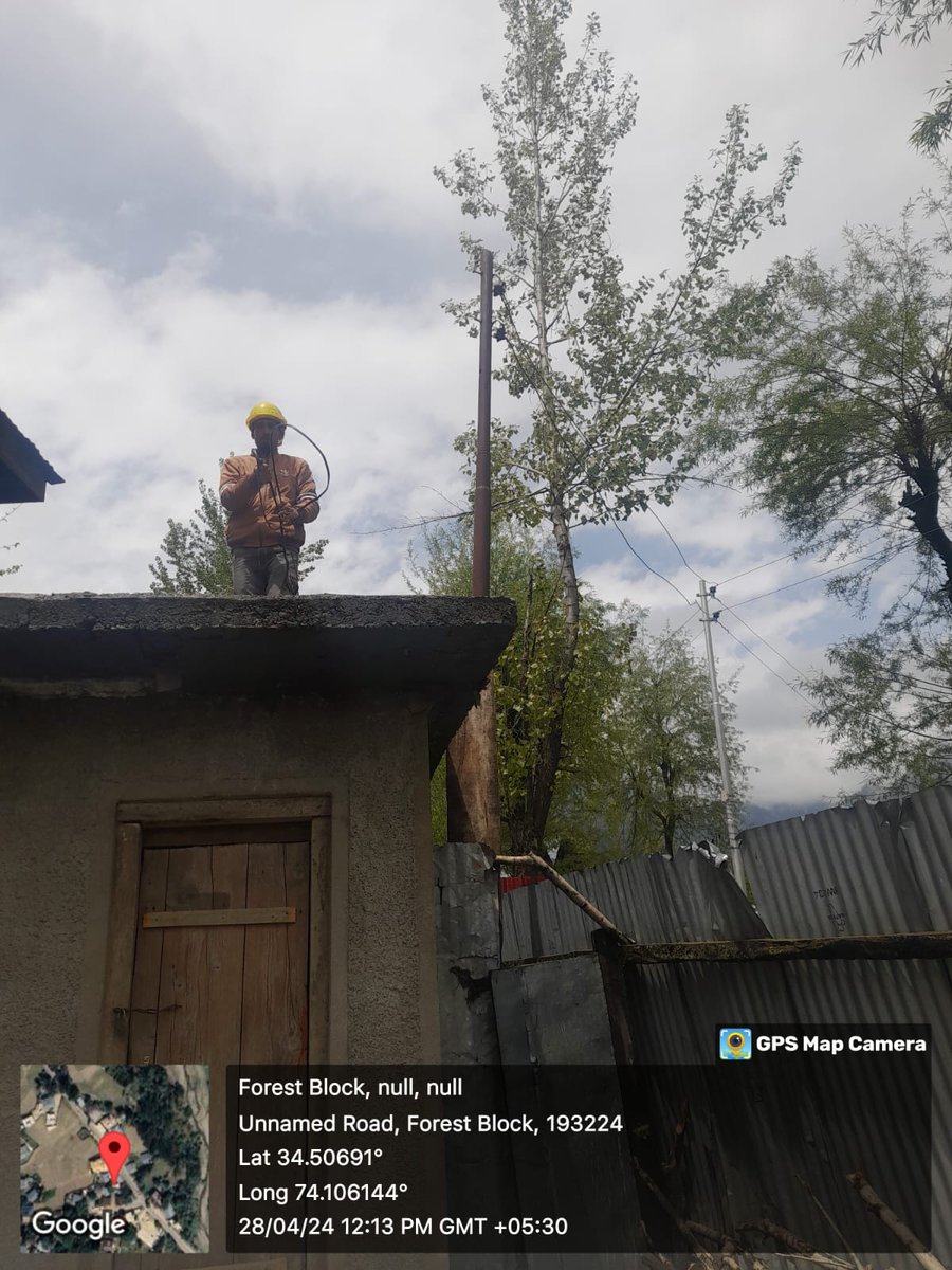 @KPDCL Esd Trehgam..... inspection/Disconnection/load survey drive continues in electric sub division Trehgam to catch out culprits responsible for unscheduled power cuts....Er.Mohd Shafi Wani SDO...@dckupwara @SESOPOREKPDCL @EDKupwara