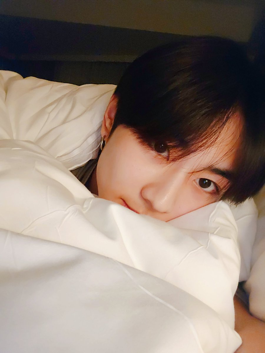 [ #정원’s Post ] 240428

#JUNGWON: See you tomorrow [cute tone]

<a href="/ENHYPEN_members/">ENHYPEN</a> <a href="/ENHYPEN/">ENHYPEN OFFICIAL</a> #ENHYPEN #엔하이픈