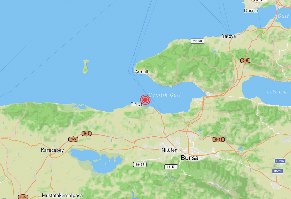 #deprem #DEPREMOLDU #SONDAKIKA #Marmara Denizi
        
Yer: Kumyaka-Mudanya (Bursa)
Büyüklük: 2.6
Derinlik: 12.8 km
Tarih: 2024.04.28 11:14:27
Konum: google.com/maps?q=40.4108…