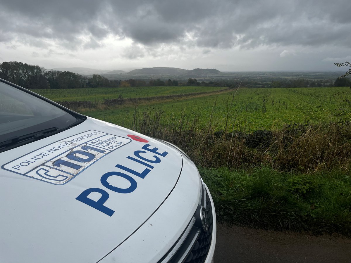 Good morning #Pershore 🌦️

Your local #PCSO's on duty covering town and rural are:
- #PCSOSmith
- #PCSORice

First task today #PCSOSmith has been liaising with our #ParishCouncils across the patch, generating reports and providing updates! 👮

#PartnershipWorking @InspDaveWise