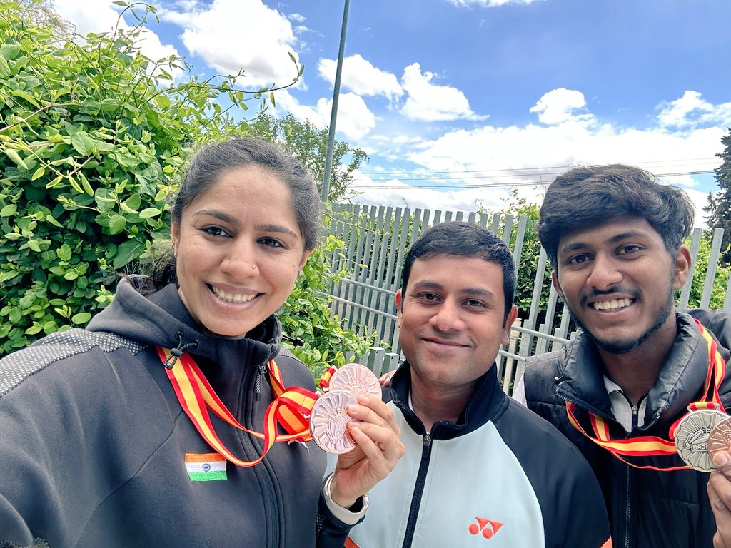 All the very best 👍 Manasi & Ruthick 🏸💐🇮🇳 #mindtraining #motivation #paracoach #parabadmintoncoach #parabadminton #parasports #paralympics2024 #Paris #podium #wheelloader