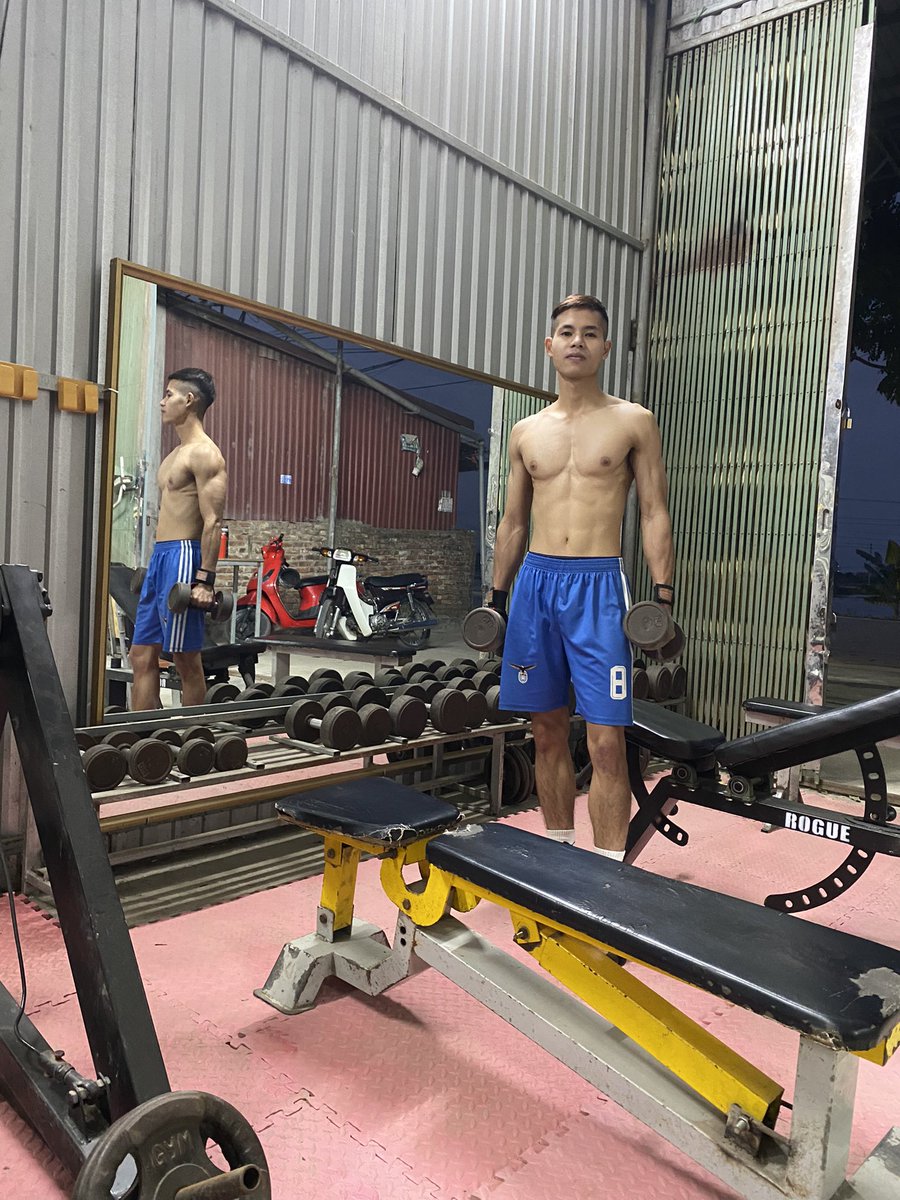 doan60426's tweet photo. Hãy gọi cho a bất kể khi nào e thấy nhớ 😅😅 https://t.co/nMyhA93cdn