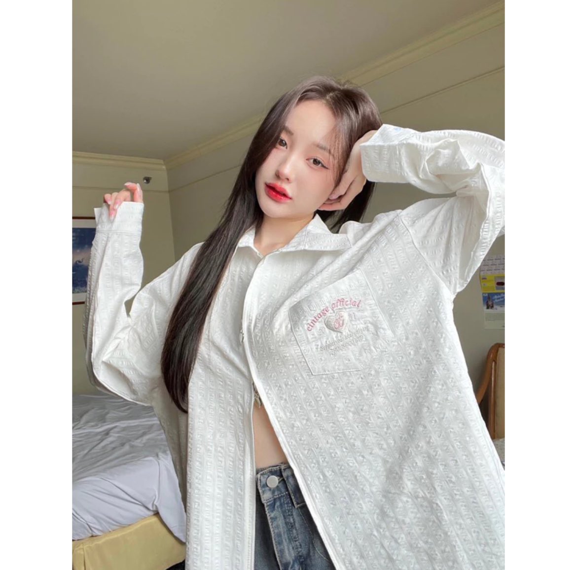thatyimhere's tweet photo. ส่งต่อเชิ้ต Cintage สี house white🤍
สภาพเหมือนใหม่ค้าบ
Price 250รส ✨

#cintage #cintageshop #cintageส่งต่อ #cintageshopส่งต่อ #เสื้อผ้า #ส่งต่อcintageshop #cintageส่งต่อ #ส่งต่อเสื้อผ้า #พร้อมส่ง #ส่งต่อ #ส่งต่อเสื้อผ้ามือ2 https://t.co/sRsyIV0mGB