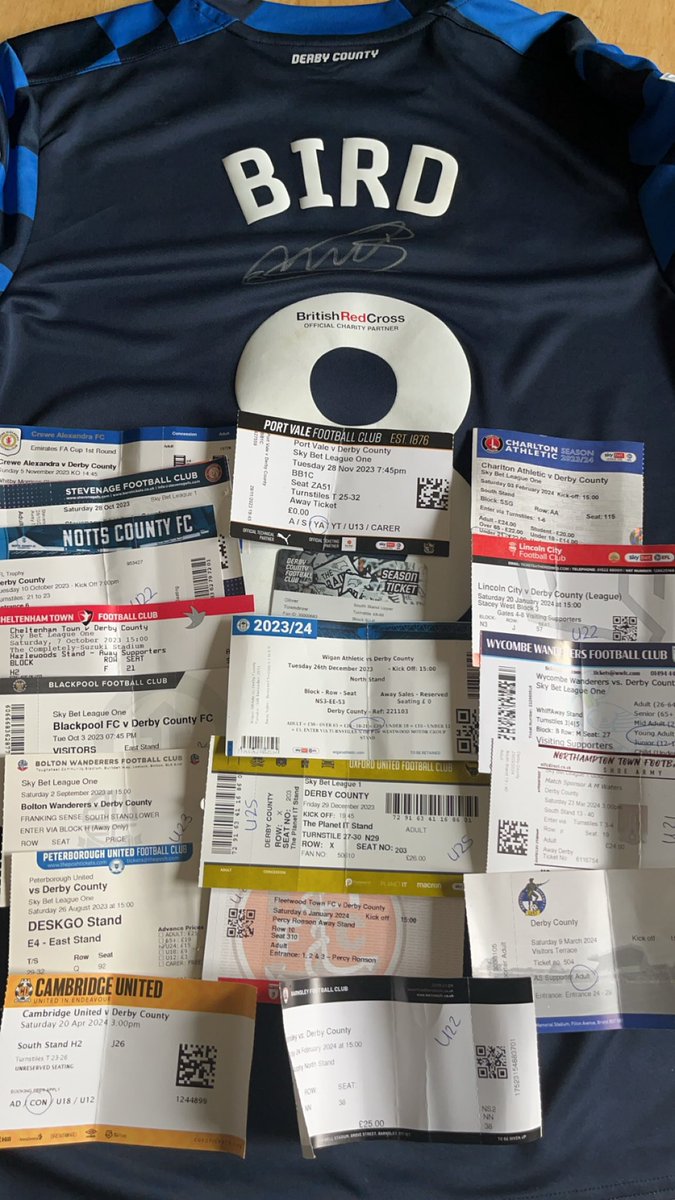_oliiiiii's tweet photo. Championship again ole ole ole🐏 #dcfc https://t.co/rVNjS1EPE4