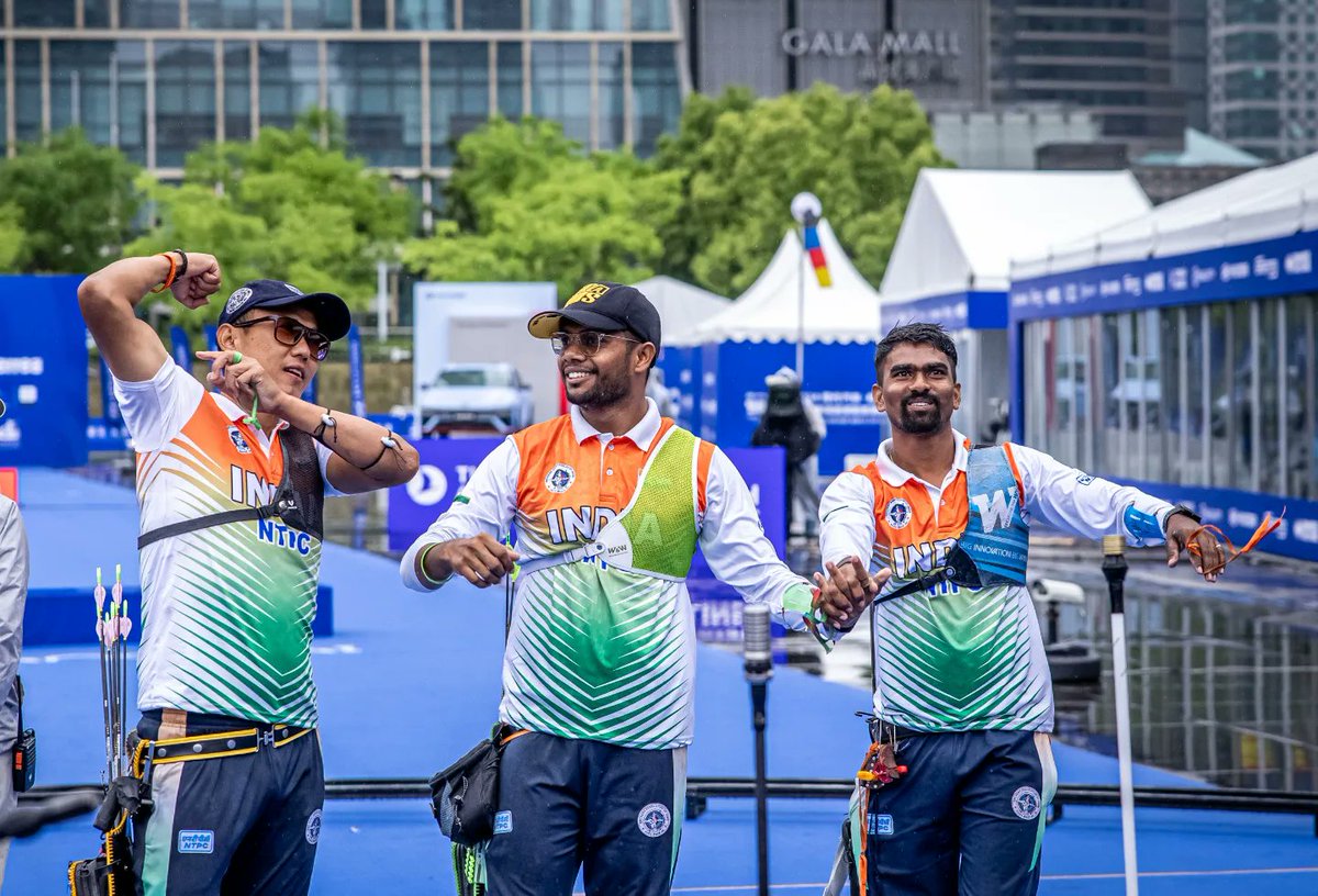 6th🏅for INDIA in #ArcheryWorldCup #Stage 1 - #Shanghai #China 🇮🇳's Recurve Men trio - @tarundeepraii , Dhiraj Bommadevara and @pravinarcher defeated Korea🇰🇷 in final (🇮🇳5-1 Korea) won🥇Gold Medal. Congratulations to #TeamIndia🇮🇳 @ntpclimited @MundaArjun @Virend_Sachdeva