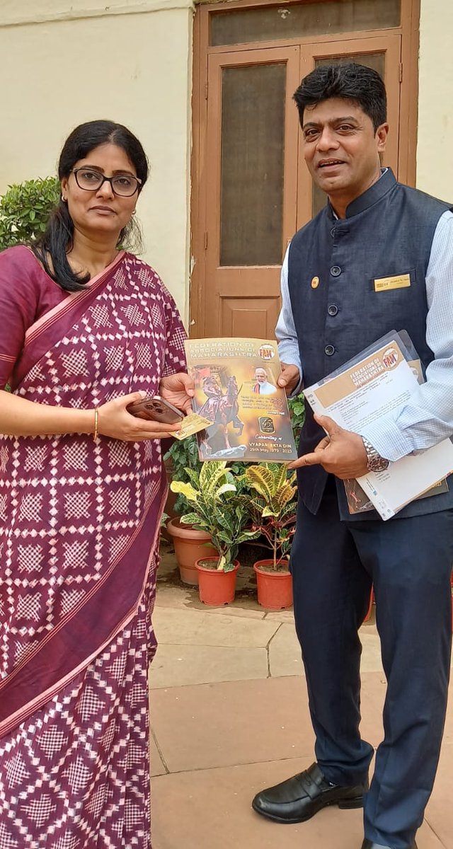 FAMIndia.in tweet media