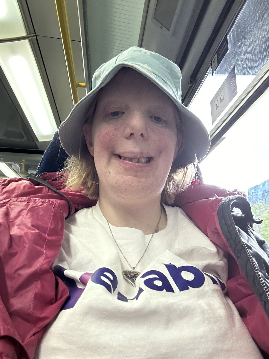 On way to balloch to meet @Enable_Tweets @thekiltwalks at the end of the walk to cheer them into the finish line 🏁 good luck everyone and also good luck to my other work colleagues at @KingsandRoyal