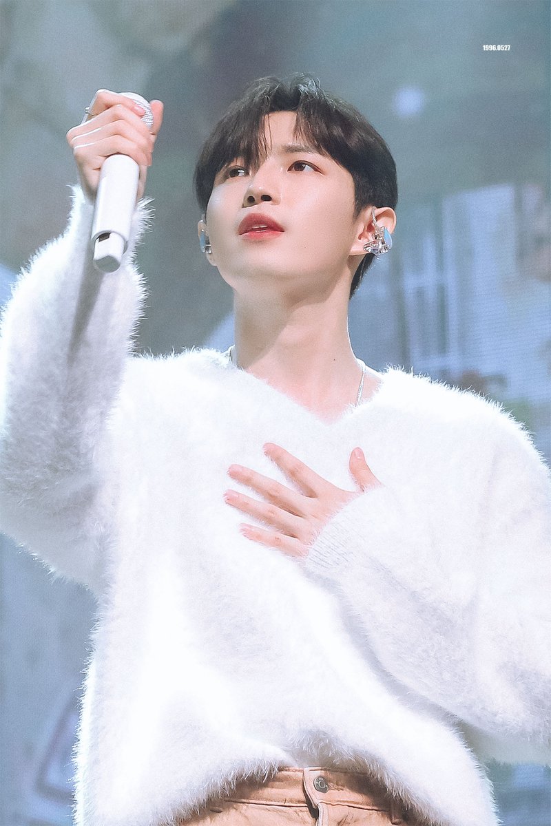 _1996_0527_'s tweet photo. 240427 🤍
#김재환 #KIMJAEHWAN https://t.co/64yRttmdnZ