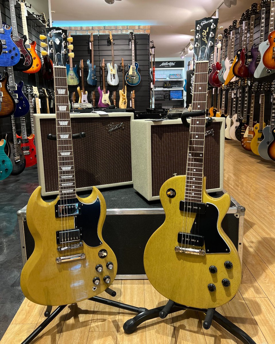 There's something about TV Yellow! 💛

For GibSunday we couldn't pick between the Gibson SG or Les Paul Special so we picked both! 🤘

Are you an SG or Les Paul player? Comment below! 🙌

#andertons