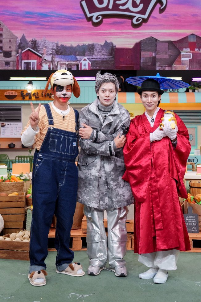 btobrecording's tweet photo. 이창섭 “셋 중에 제 분장이 제일 멀쩡한 것 같아 아쉽다”

❓ https://t.co/TIqGp7ly3Q