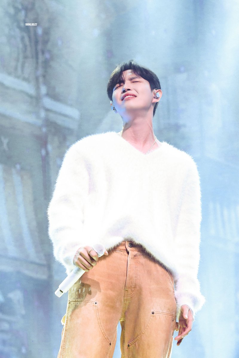 _1996_0527_'s tweet photo. 240427 💛
#김재환 #KIMJAEHWAN https://t.co/PLhtq5CEGY