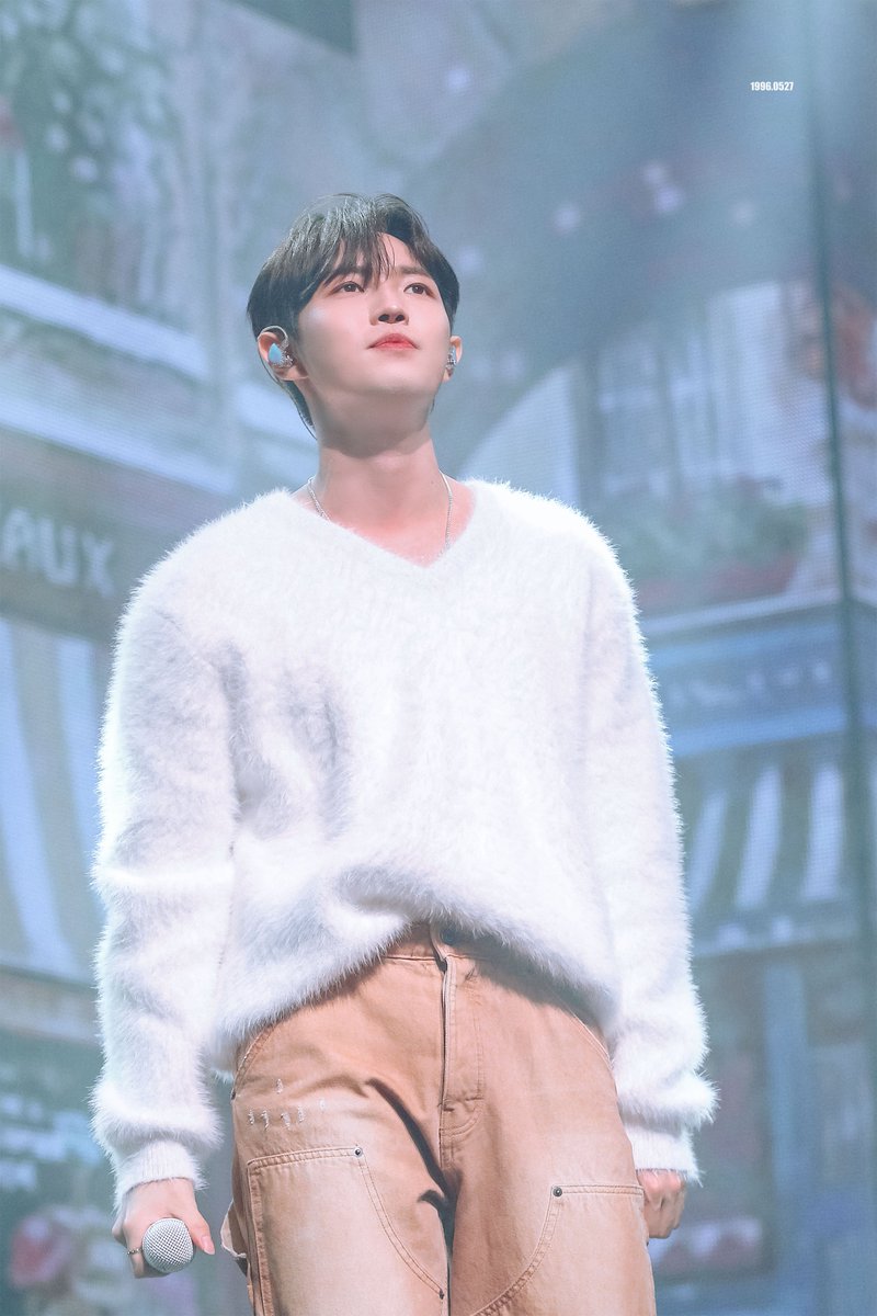 _1996_0527_'s tweet photo. 240427 💛
#김재환 #KIMJAEHWAN https://t.co/PLhtq5CEGY