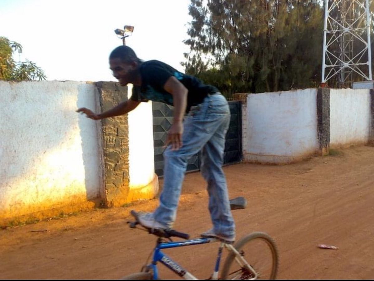 #RDC: J’étais un ancien cycliste 🚴 très mal rémunéré à l’époque… Je connais les difficultés du cyclisme