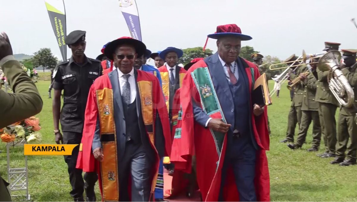 Minister for Education and Sports, @JanetMuseveni, has emphasized the need for those completing their studies to prioritize serving their country in rural areas for social and Economic development.
Link: youtu.be/RMLOaBftYq8
#UBCNews | #UBCUpdates