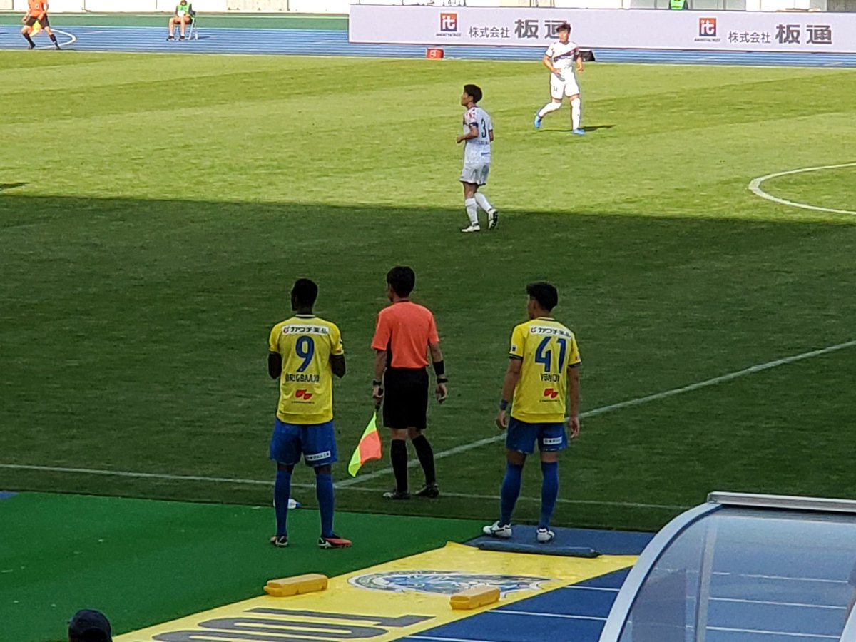 今日はいわきFC戦を見てきた⚽

天気は快晴で最高のGWスタートかと思ったが前半のセットプレーからの失点で栃木も攻撃を頑張ってけど追い付けず0-1で負けてしまった。

朴選手のプレーを個人的にはもっと見てみたいなと思った！
#栃木SC