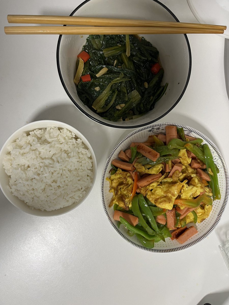 BSRh86761981's tweet photo. 分享一下自己做的飯 https://t.co/HgQH2BcHRy