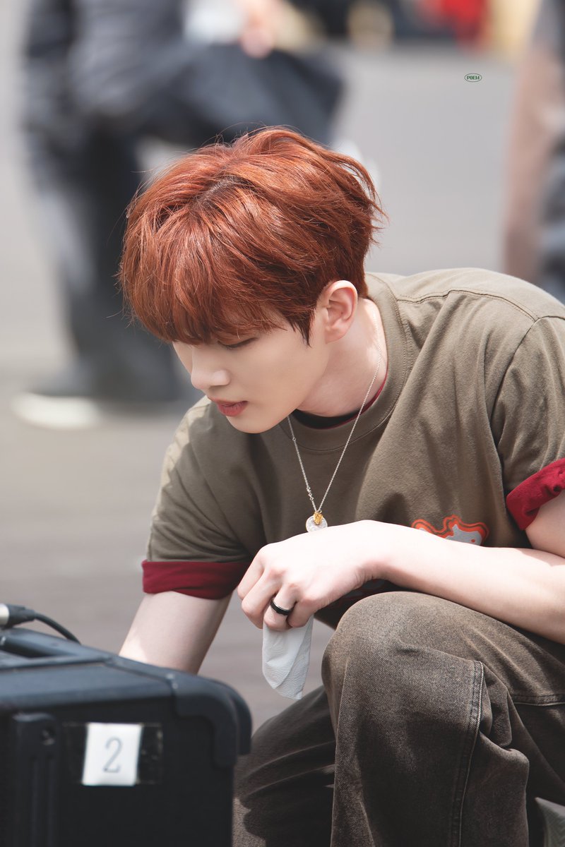 725poem's tweet photo. 240426 여의도 버스킹 #주창욱

락스타코양이얌 🎸

#CHANGUK #드리핀 #DRIPPIN https://t.co/XzedH7rw93