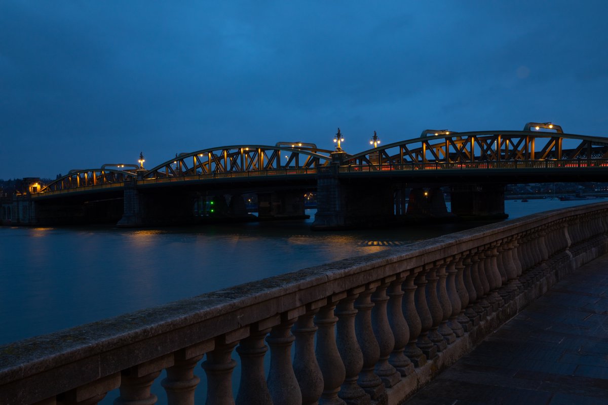 To mark World Health and Safety at Work Day, this evening the Old Bridge will be illuminated. The Trust is committed to the safety of everyone who works on and uses our bridges. rbt.org.uk/about-us/safet…