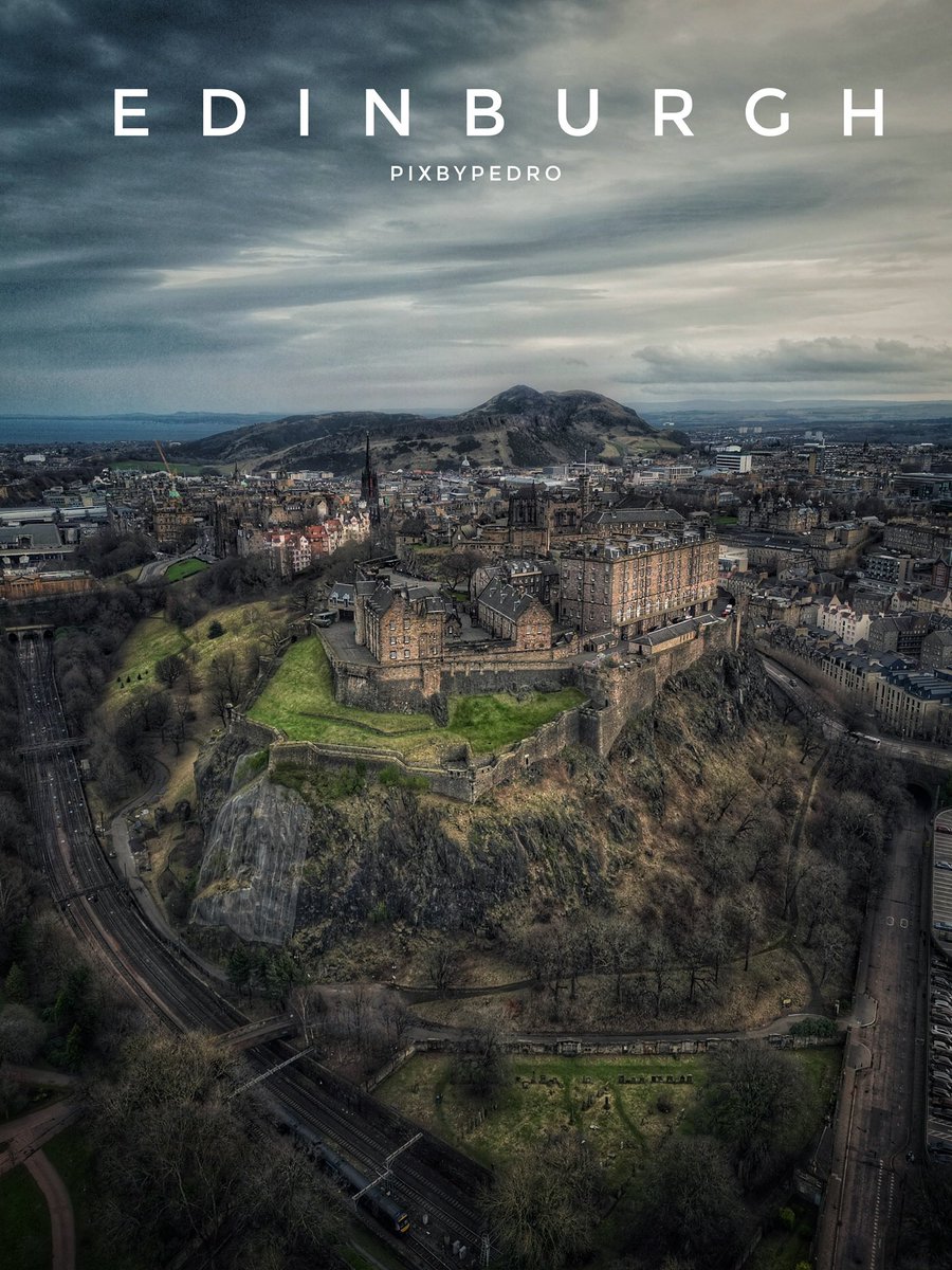 @edinburghcastle