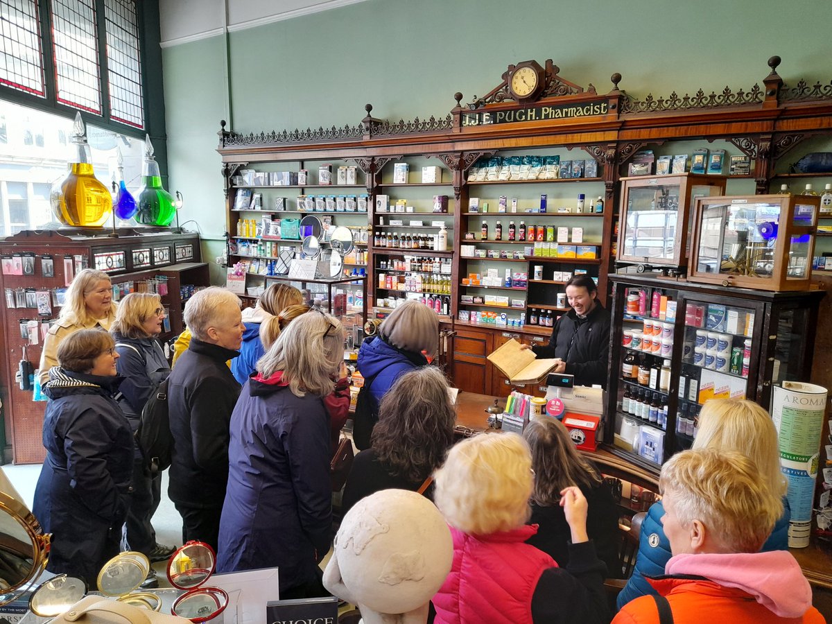 DiscoverBuxtonBrolly tweet media