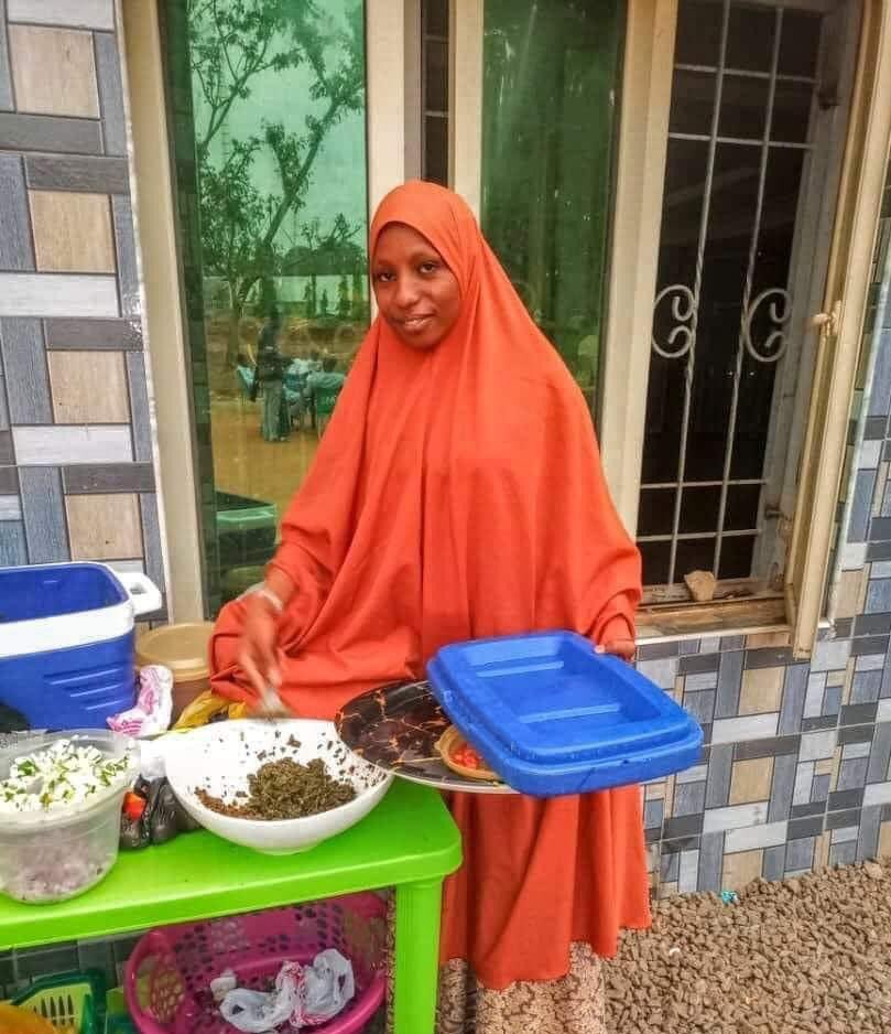 Fatima mai zogale , sai kaji tace yanzu babu zogale naira #100 pa saboda ta zama cele itama