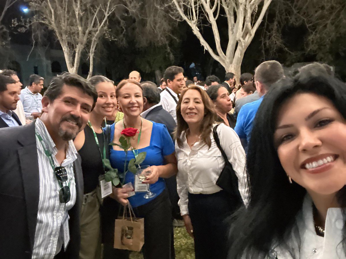 Enrique_JEGA's tweet image. ¡Core Foundation en AGROMIN! Compromiso con desarrollo sostenible y colaboración académica internacional. 🌱⛏️ #AGROMIN #CoreFoundation #EGArbulu