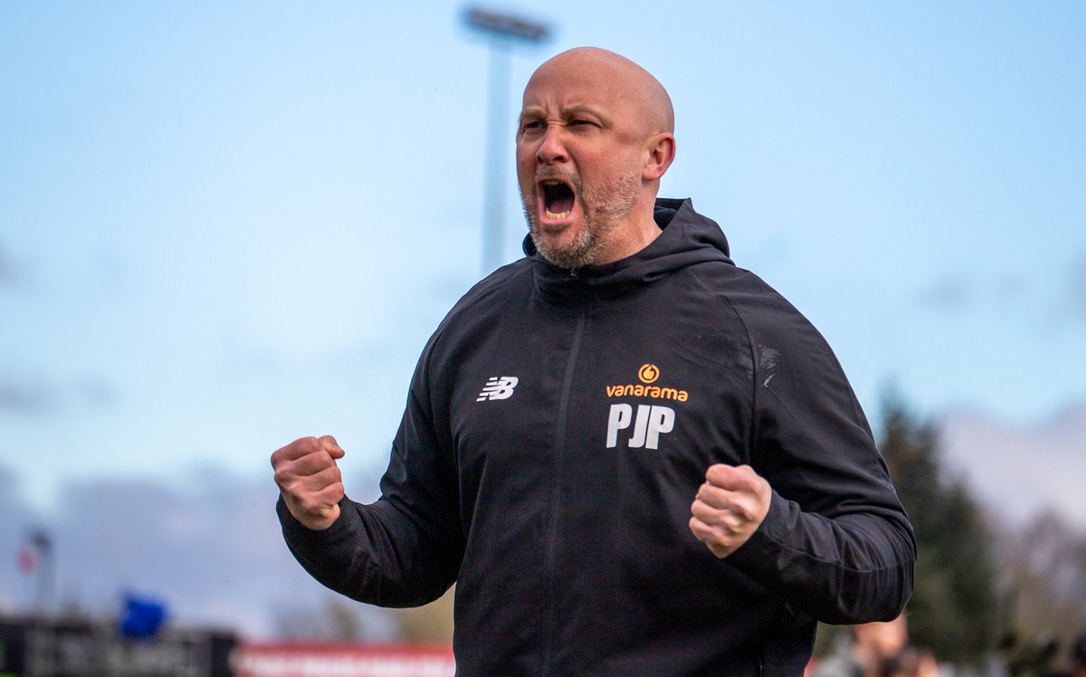 🙏 ONE GAME FROM WEMBLEY 🙏 Victory for @altrinchamfc this afternoon at Bromley and they are in next Sunday’s National League play-off final at the home of football. If you’re not one of the 700 who have travelled down, it’s live on @footballontnt at 4pm. Do us proud lads!!